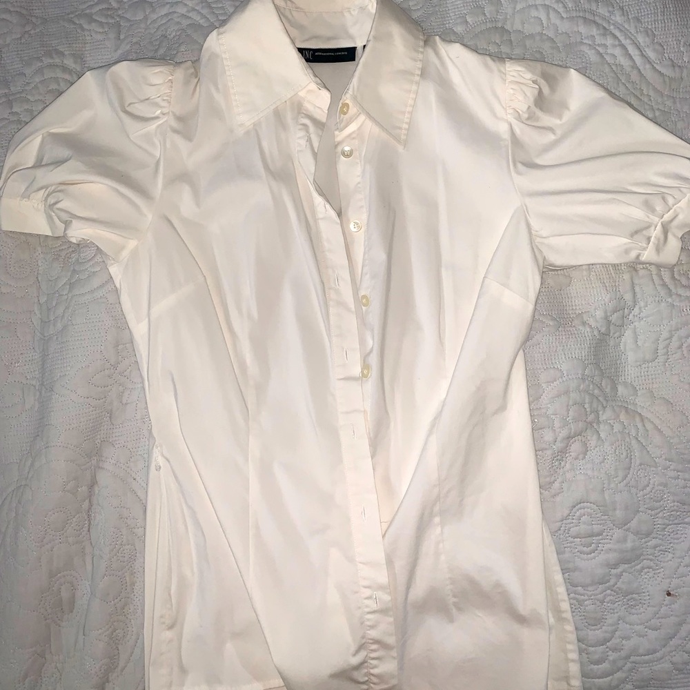 INC Size 6 bubble Blouse!